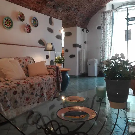 Bouganville Апартаменти *